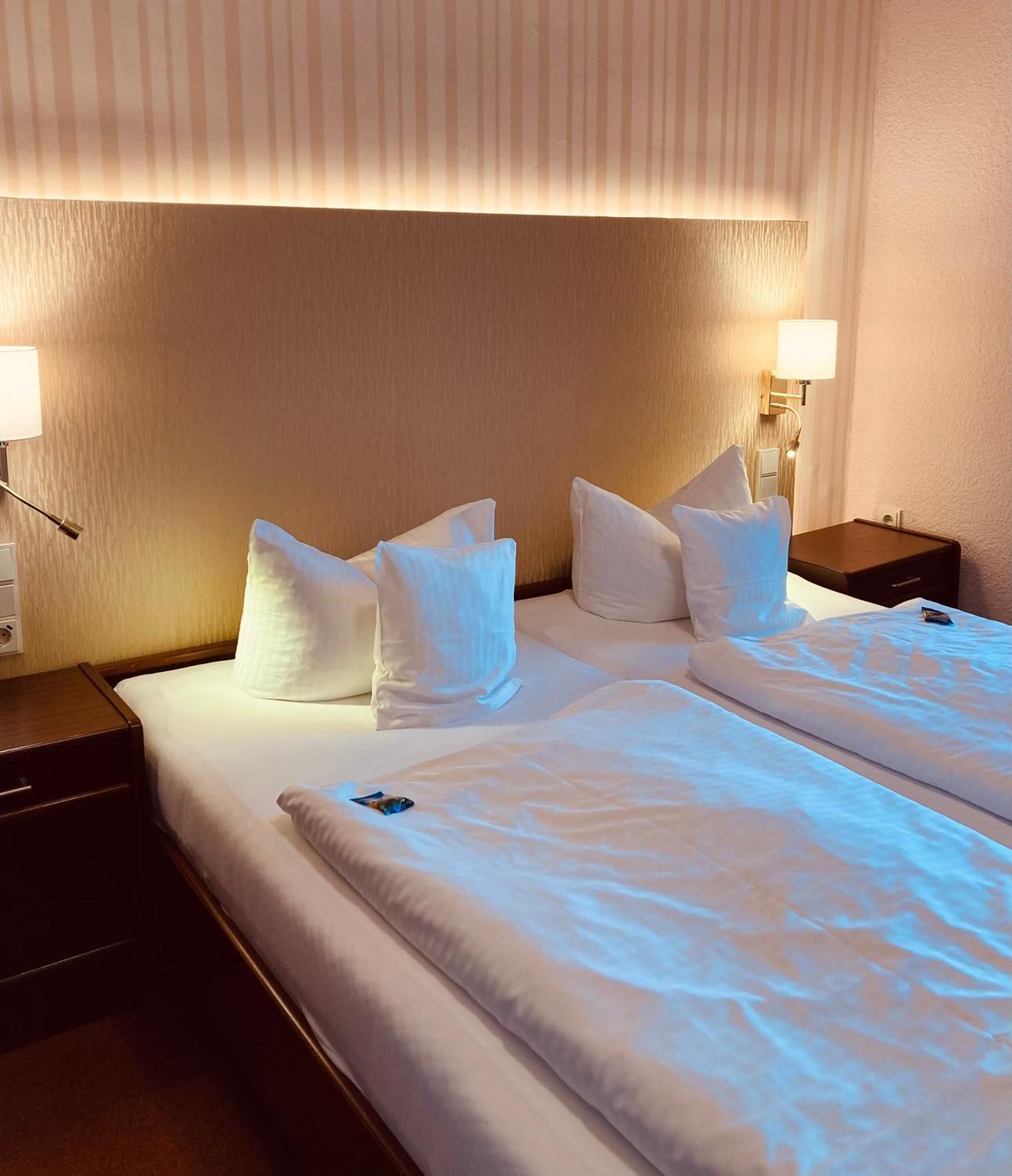 Hotel Germania เฮริงสดอร์ฟ ภายนอก รูปภาพ