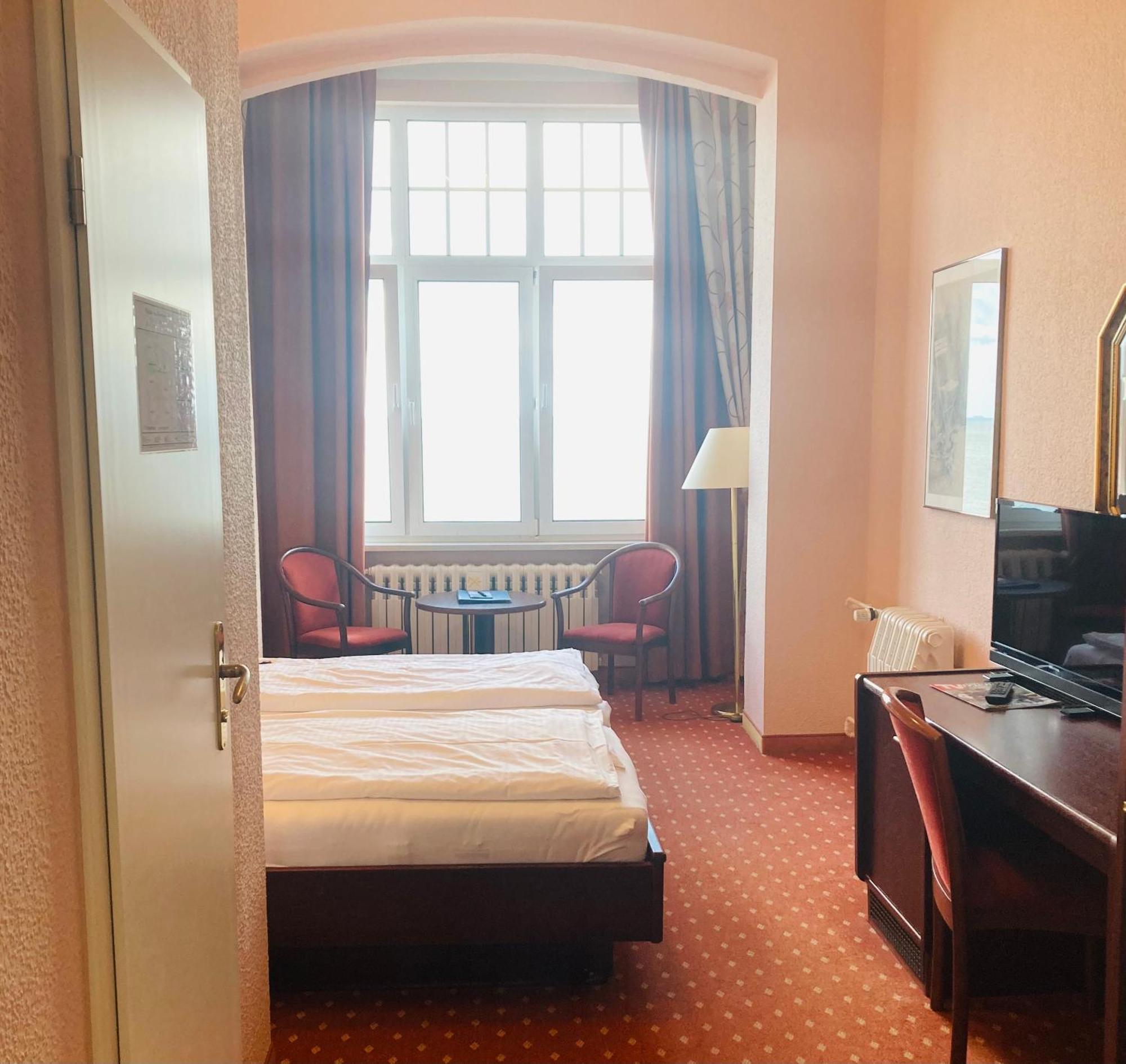 Hotel Germania เฮริงสดอร์ฟ ภายนอก รูปภาพ